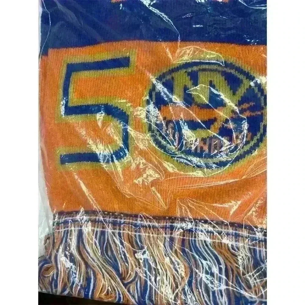 New York Islanders NHL 50th Anniversary UBS Arena Scarf Unisex Adult - Picture 1 of 3